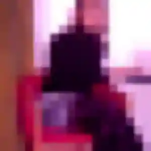 Berengere, 21 ans, connectée à Saint-Pierre pour une rencontre coquine
