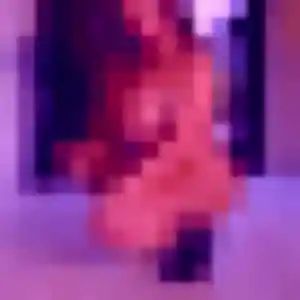 Bettina, 42 ans, en ligne à Sauvian pour une rencontre coquine