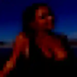 Lena (29 ans) à Serris attend une rencontre ce soir
