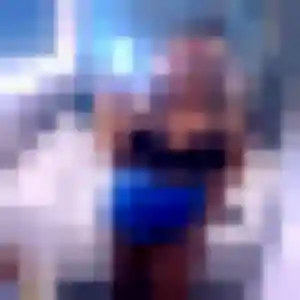 Découvre Cecile, 38 ans à Servian en privé