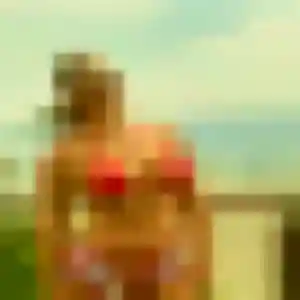 Découvre Nathalie, 26 ans à Sète en privé