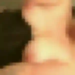 Geneve, 20 ans, cherche un rencontre sexe à Urrugne