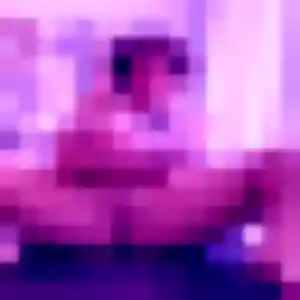 Justine, 25 ans, cherche un rencontre sexe à Val-de-Reuil