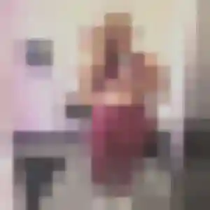 Charmante Rania, 45 ans à Val-de-Reuil - voir sa photo