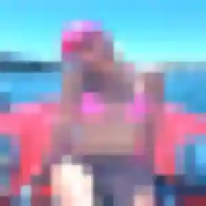 Photo exclusive de Adelaide, 22 ans à Vaux-sur-Seine - rencontre coquine