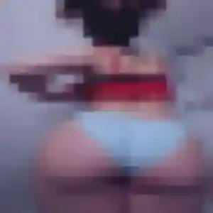 rencontre sexe à Villars : photo de Elena, 20 ans - accès libre