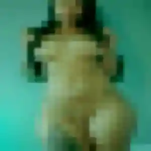 Photo privée de Hilary, 40 ans à Villepinte - plan discret