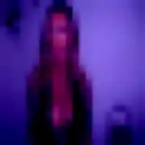 rencontre sexe à Vineuil : photo de Eglantine, 22 ans - sans engagement