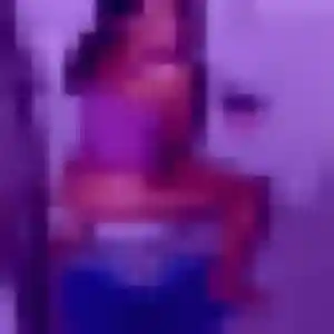 Prisca (23 ans) à Wattignies propose une rencontre ce soir