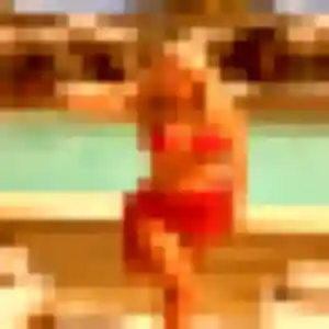 Photo sexy de Brunehilde, 20 ans à Yvetot - plan discret